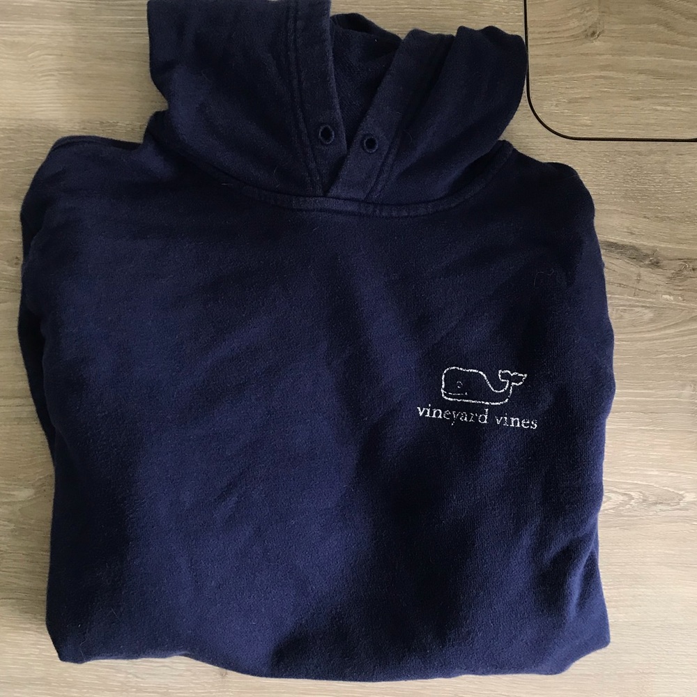 Vineyard Vines hoodie